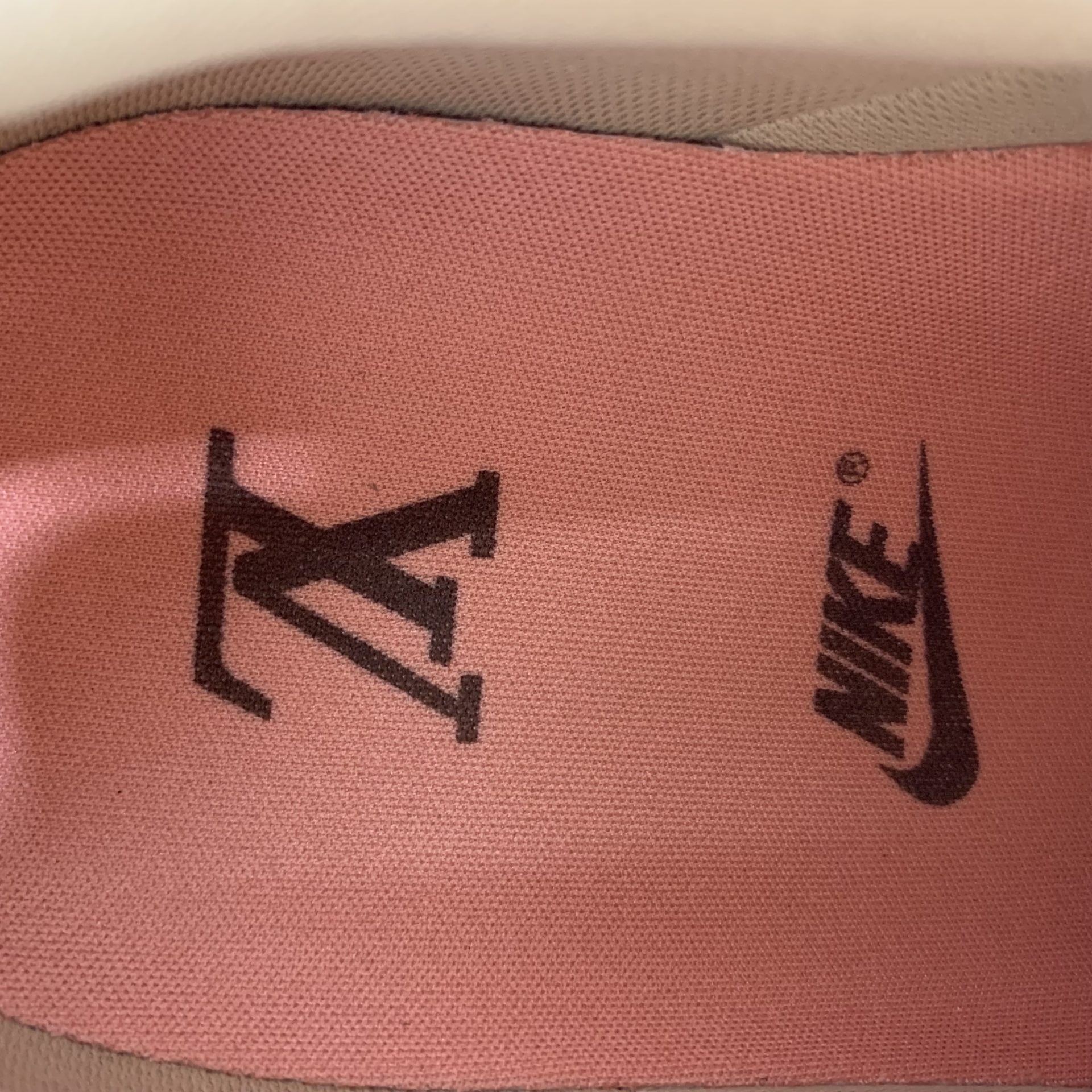 Nike Air Force 1 Low x Louis Vuitton Monogram Brown Damier Azur 40-45  numara aralığı ile şimdi satışta •Kapıda ödeme, soru ve…